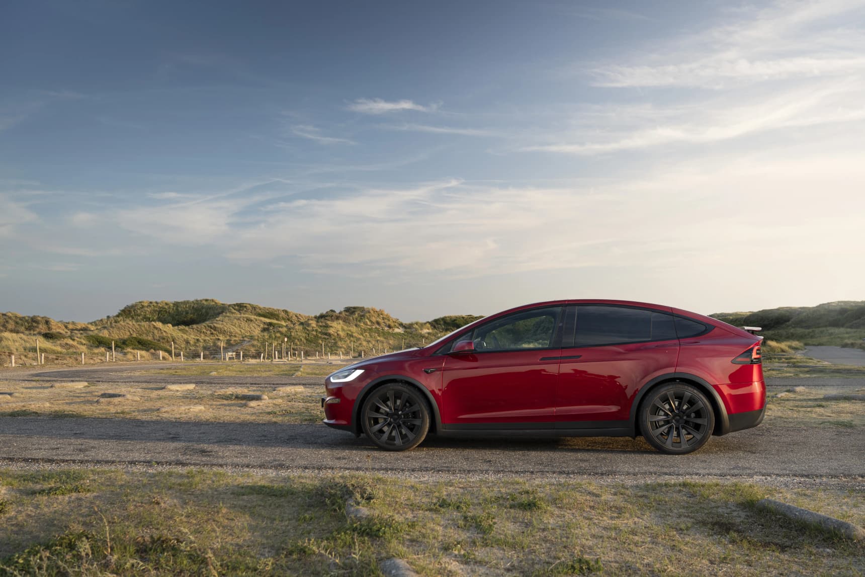 2024 Tesla Model X Long Range