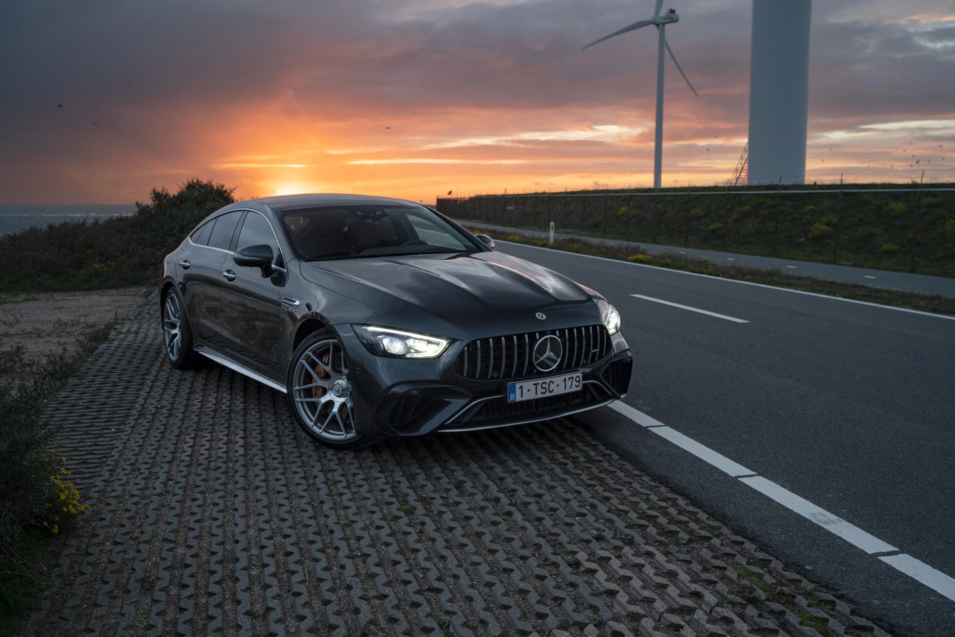 2023 Mercedes-AMG GT 63 S E-Performance