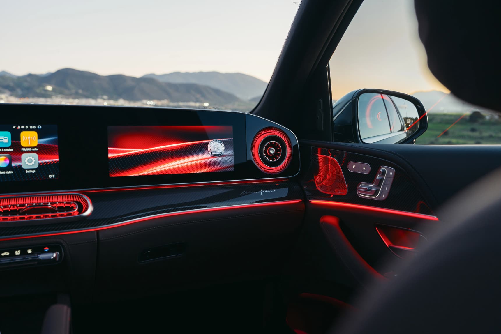 New 2026 Mercedes-AMG GLE 53 Hybrid passenger display interior