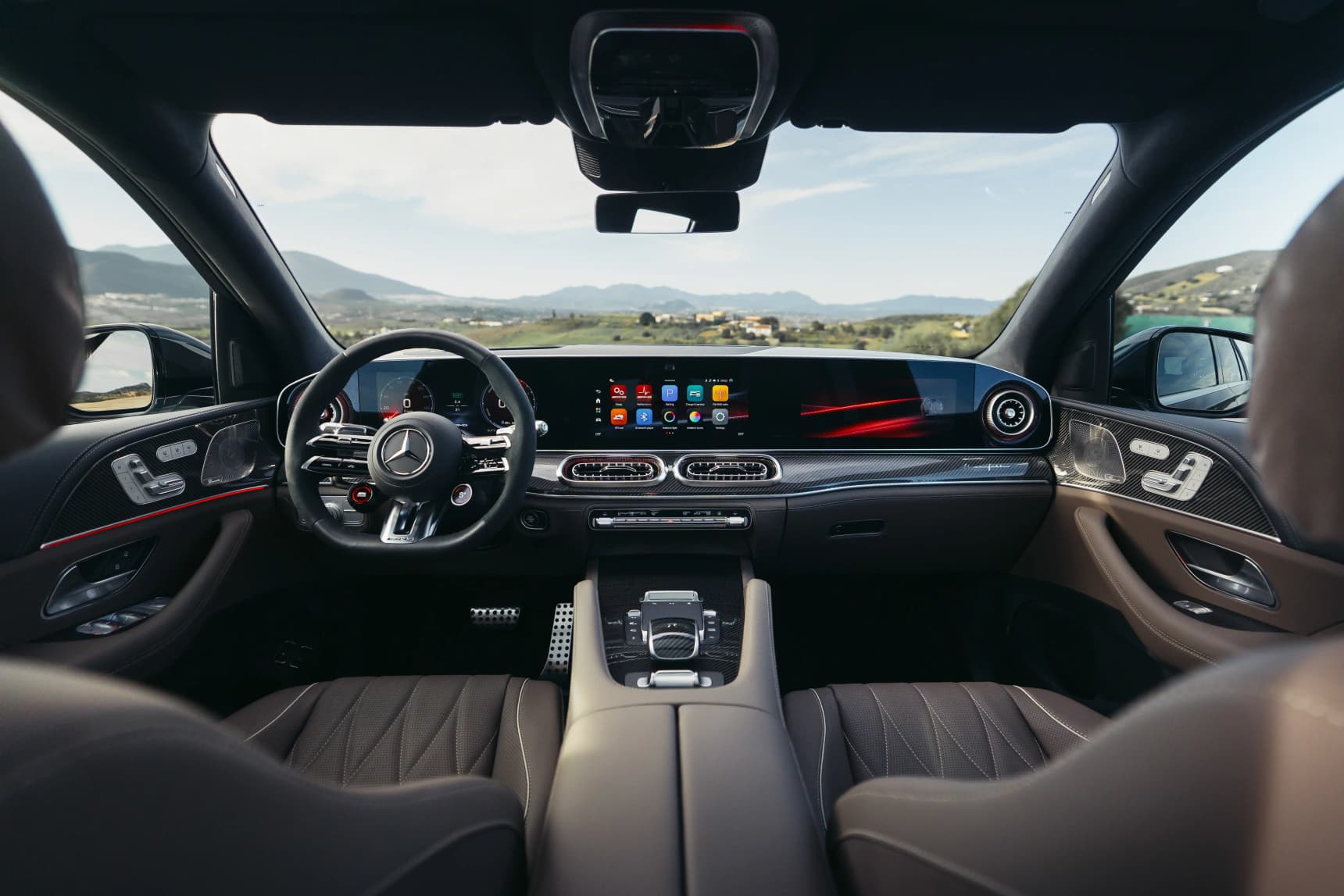 New 2026 Mercedes-AMG GLE 53 Hybrid interior