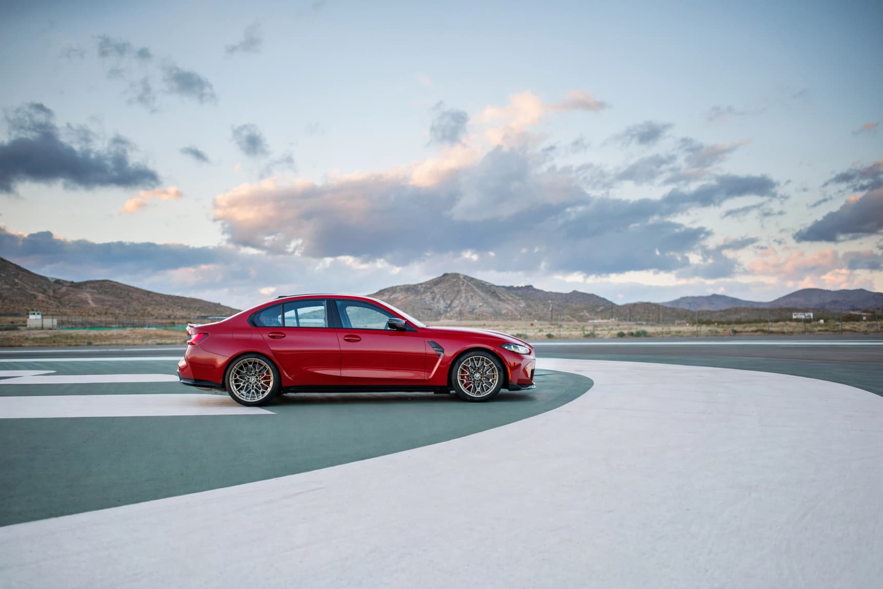 BMW M3 CS Handschalter: the manual, rear-wheel-drive M3 Europe somehow does not get