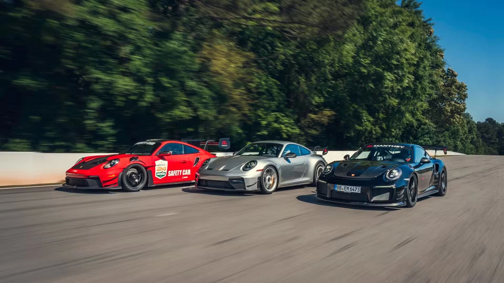 Porsche 911 GT2 RS Manthey beats Corvette ZR1 Road Atlanta record