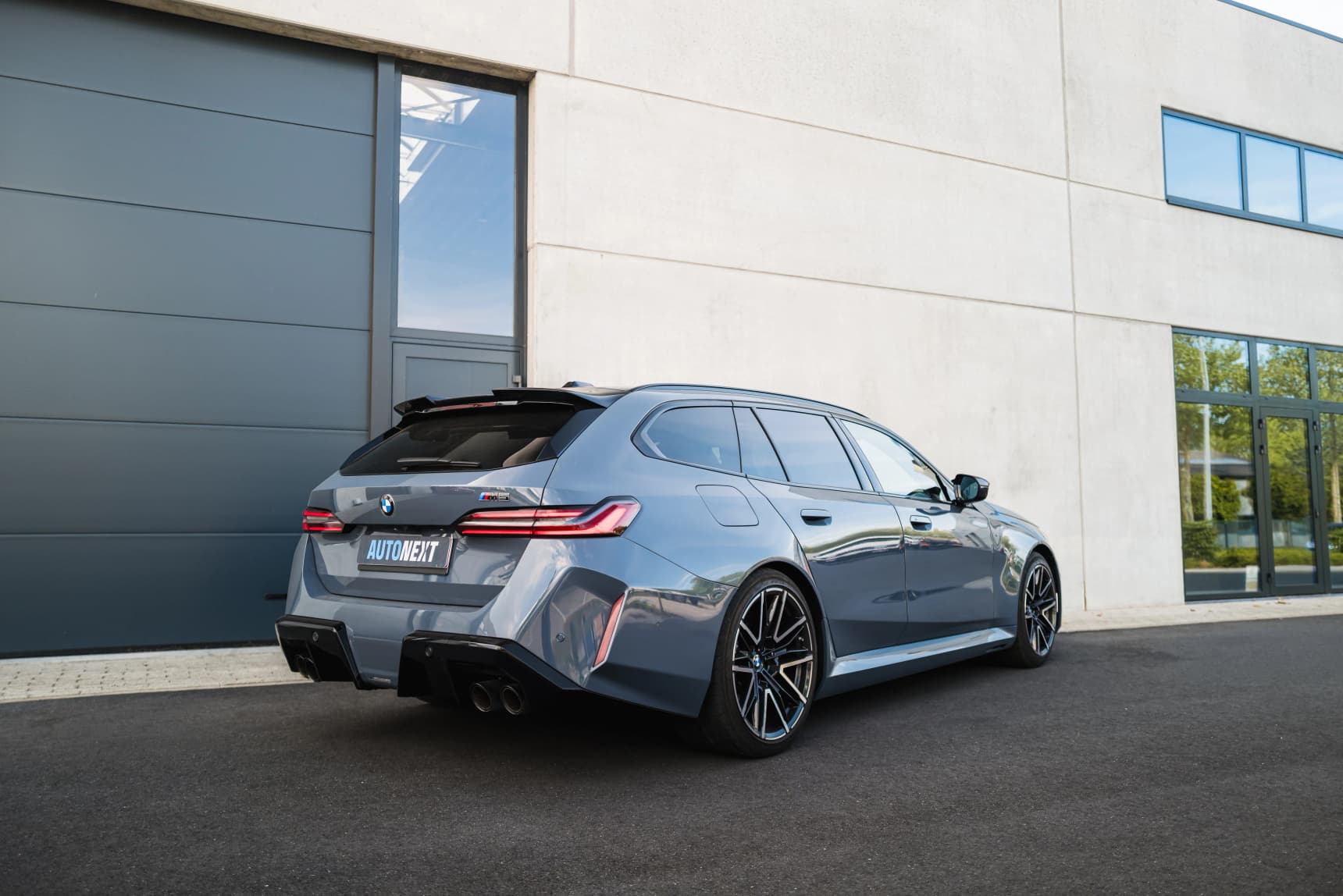 BMW_M5_Touring_G99_2025_AutoNext_Review