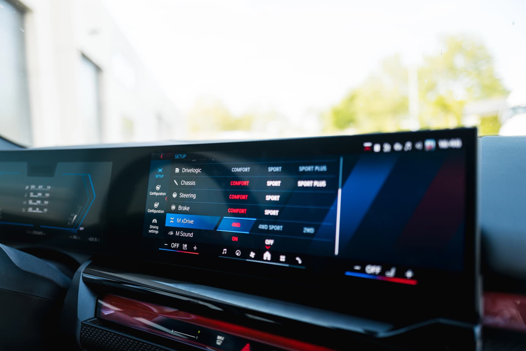 BMW_M5_Touring_G99_2025_AutoNext_Review