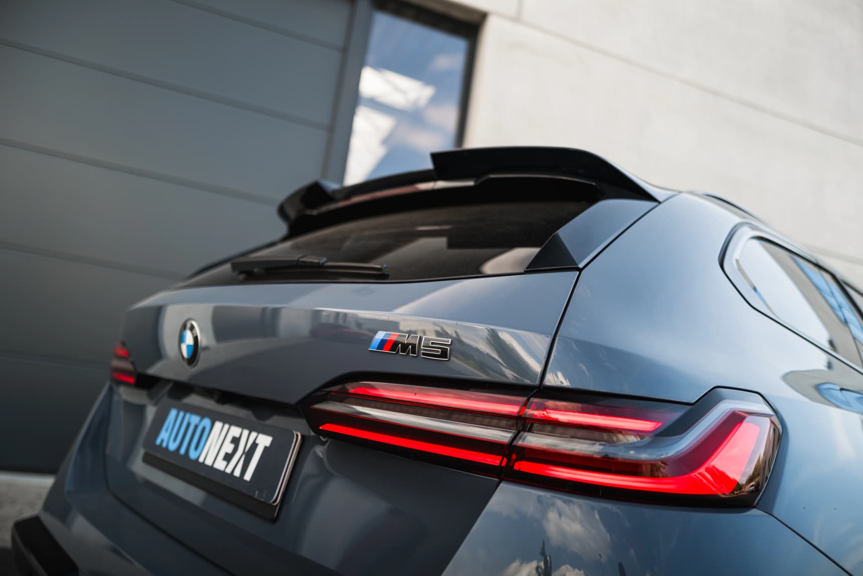BMW_M5_Touring_G99_2025_AutoNext_Review