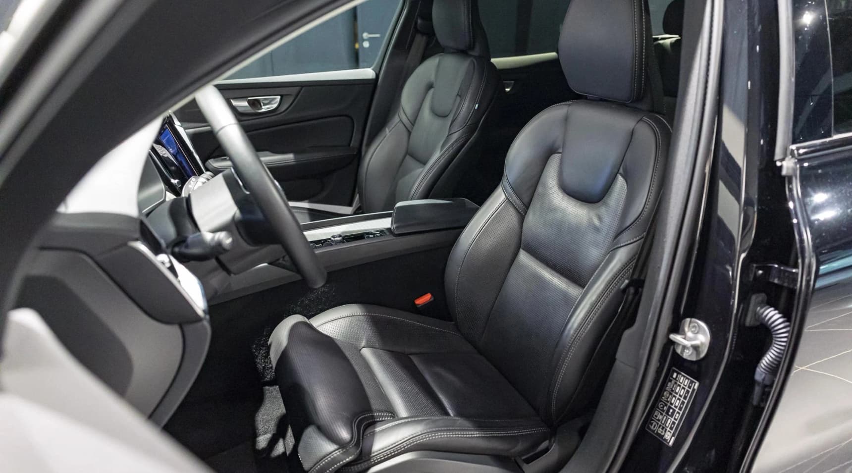 Car of the Week: Volvo V60 Cross Country B4 Diesel AWD