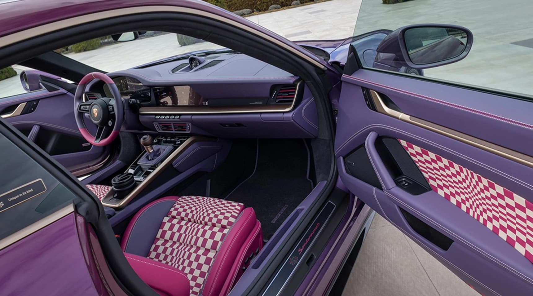 Porsche 911 GT3 Touring Tree of Life Sonderwunsch revealed
