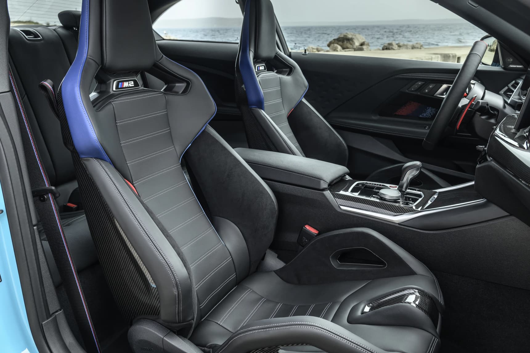 BMW M2 xDrive revealed with 480 hp and 3.7-second sprint