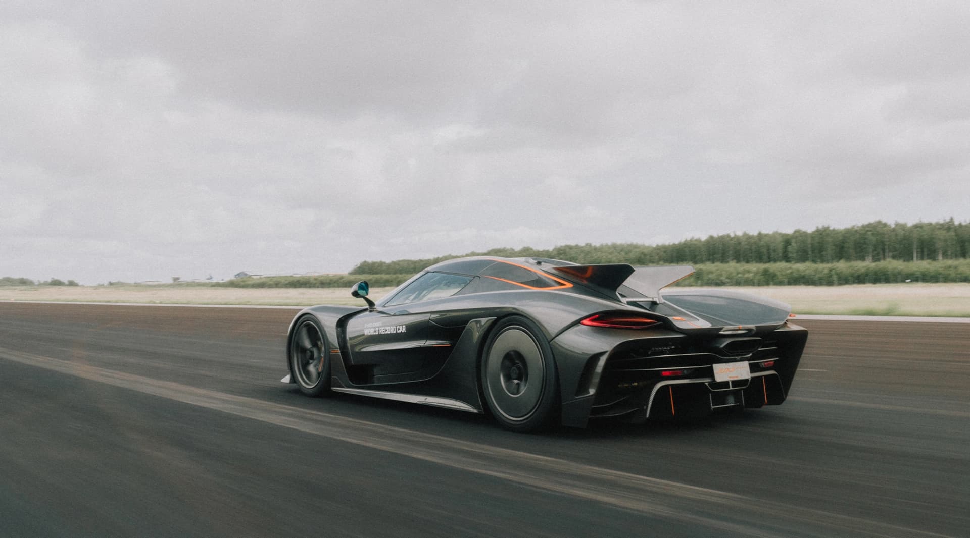 Koenigsegg Jesko Absolut rewrites the production car record books