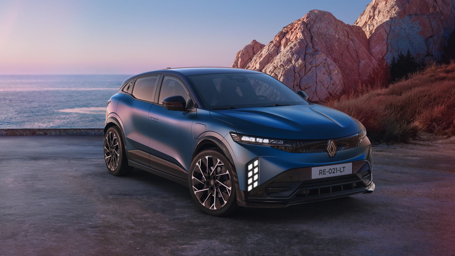 Renault Megane E-Tech gets sharper looks and 500 km of range