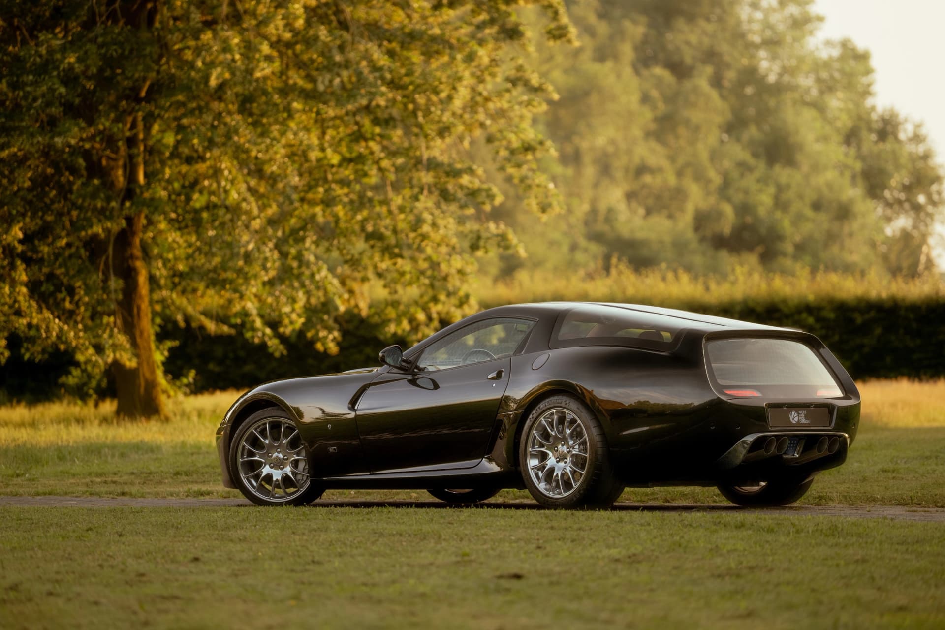 This one-off Ferrari Daytona shooting brake is the most beautiful estate we've seen all year
