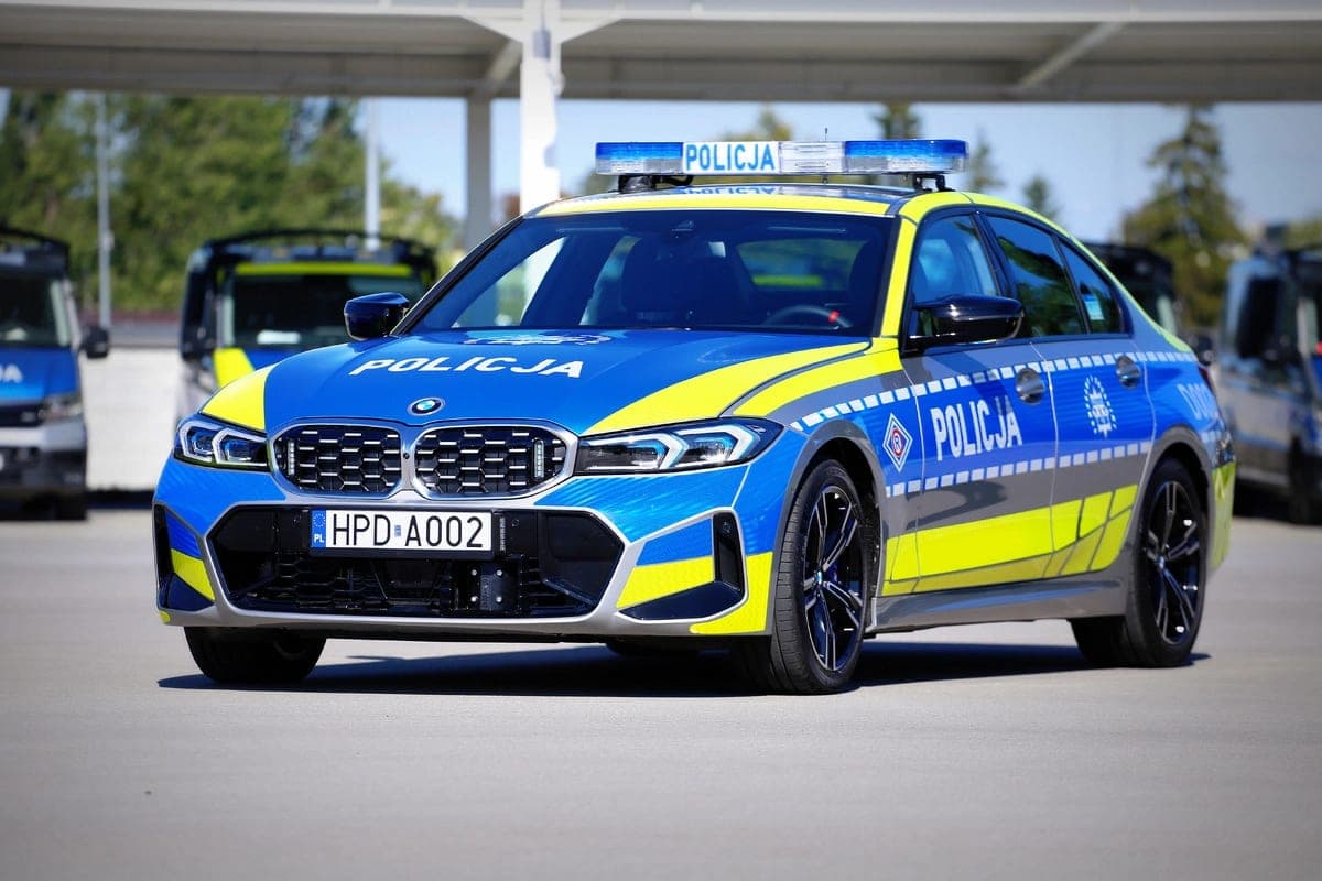 The EU is paying for 100 nearly-M3 BMWs so Poland's police can catch speeders