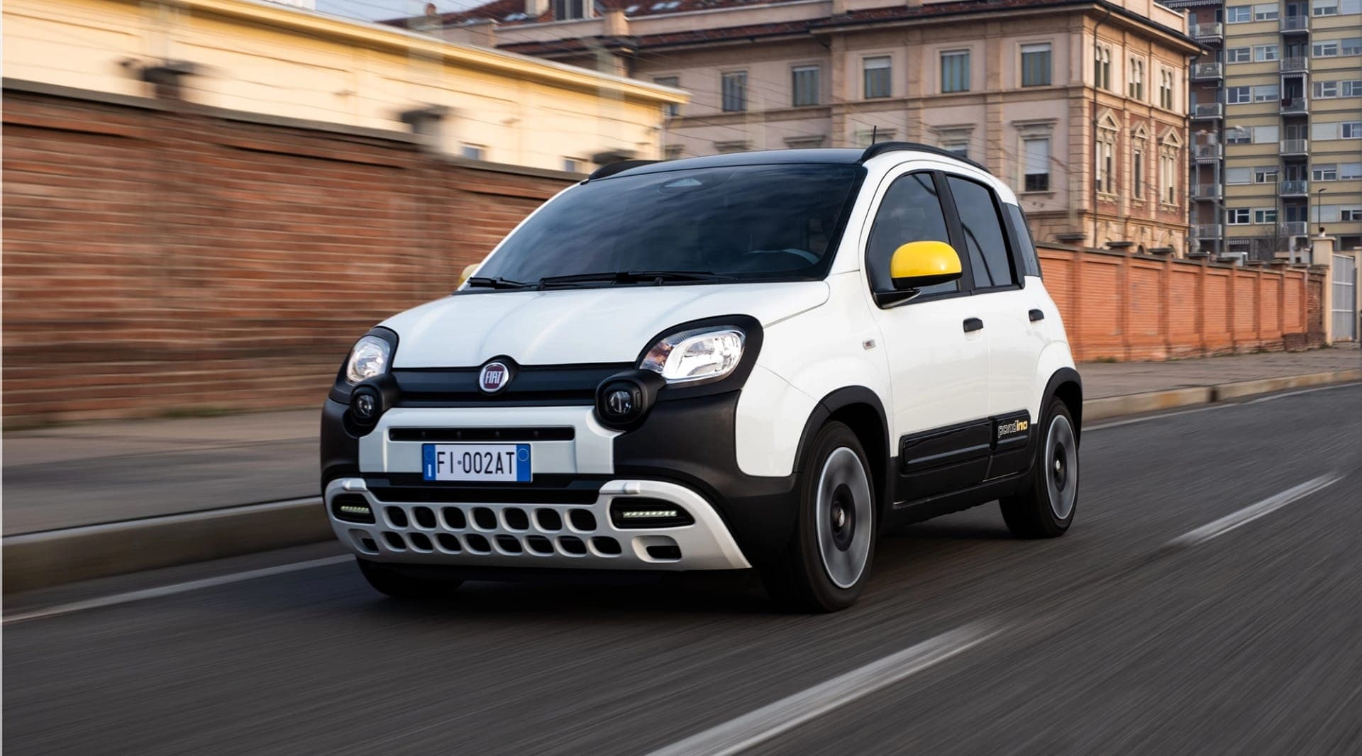 Fiat's 2012 Panda outsells the Grande Panda, but only in Italy