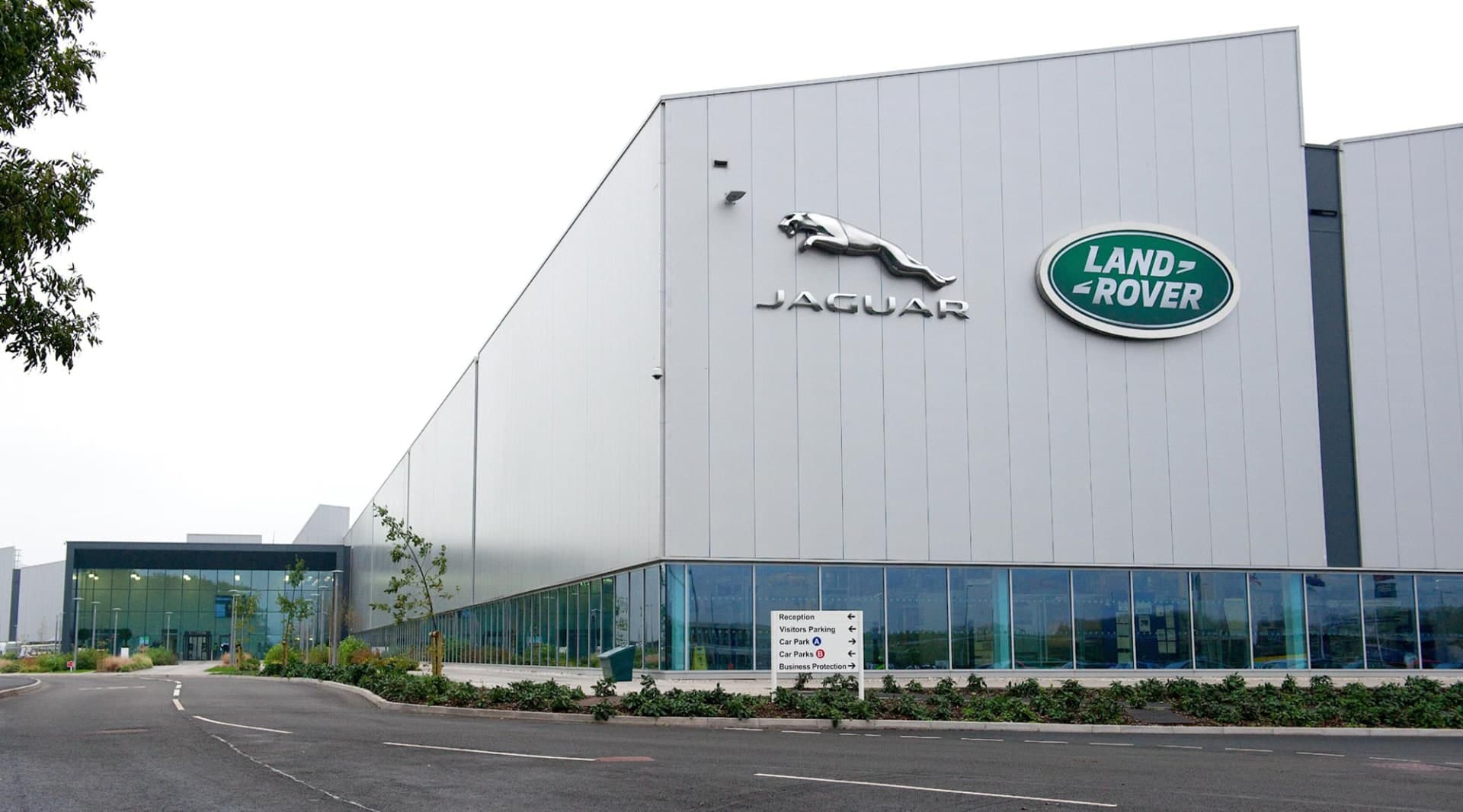 Jaguar Land Rover's 4,000 job cuts set break-even at 300,000 cars