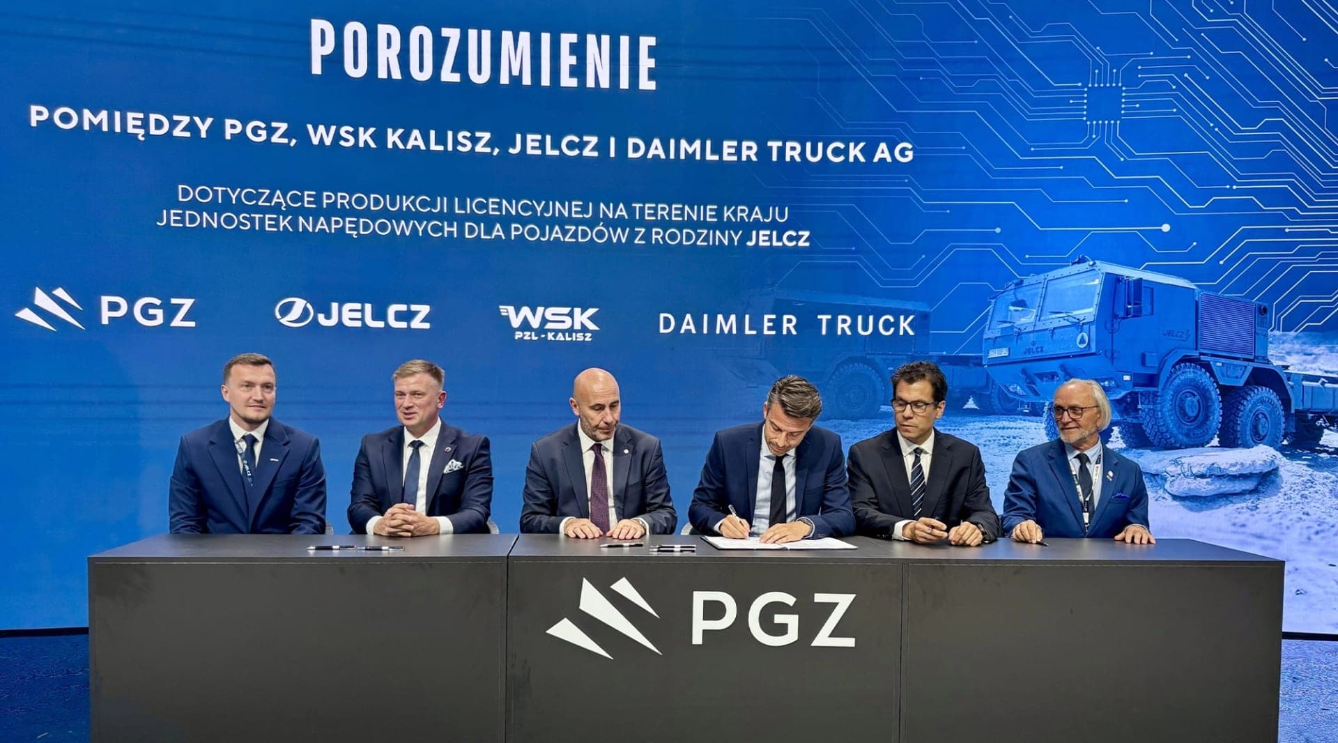 Mercedes sells France 7,000 army trucks. Poland wants only the engines