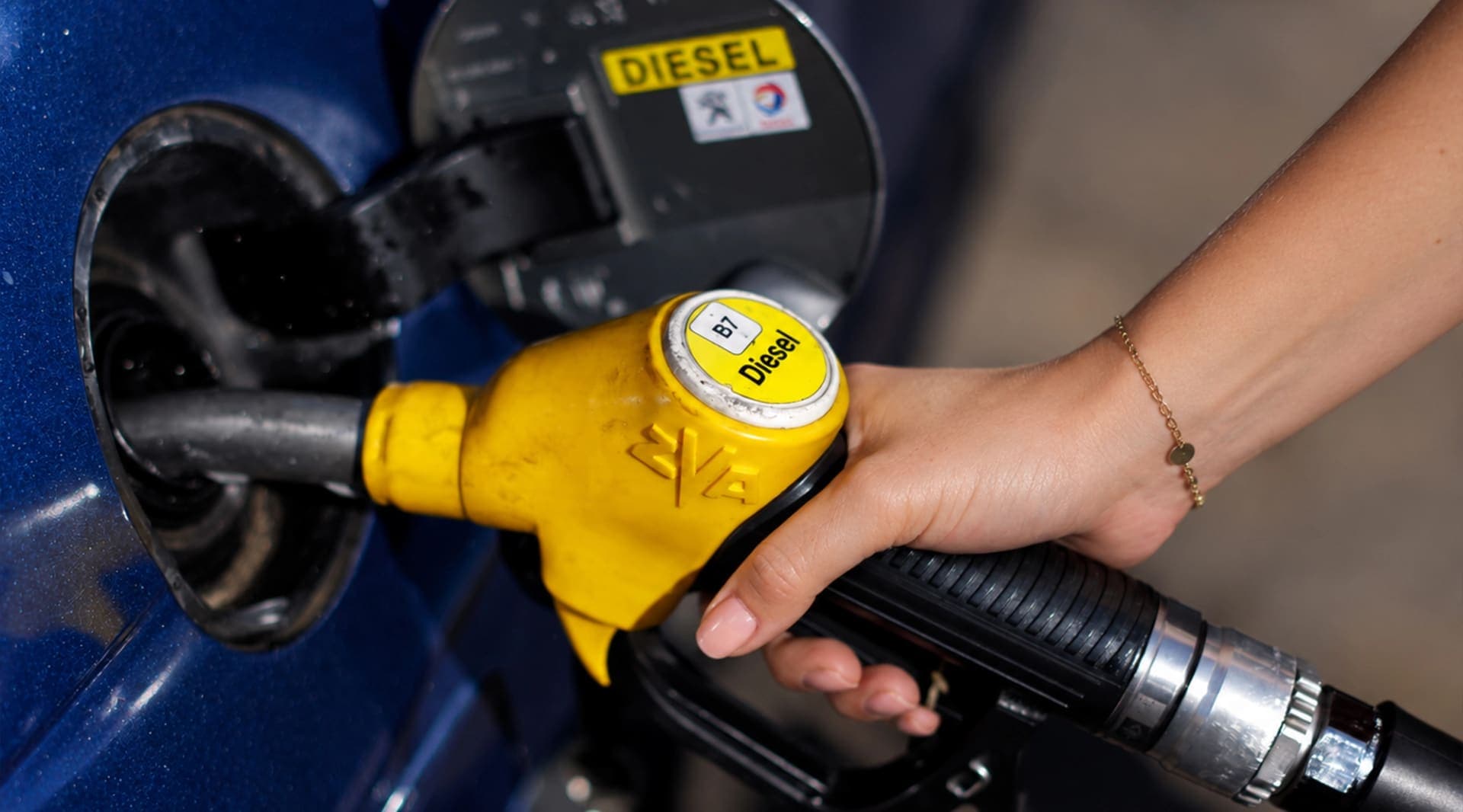 Diesel passed $6 in America and €2.40 in Belgium in one week