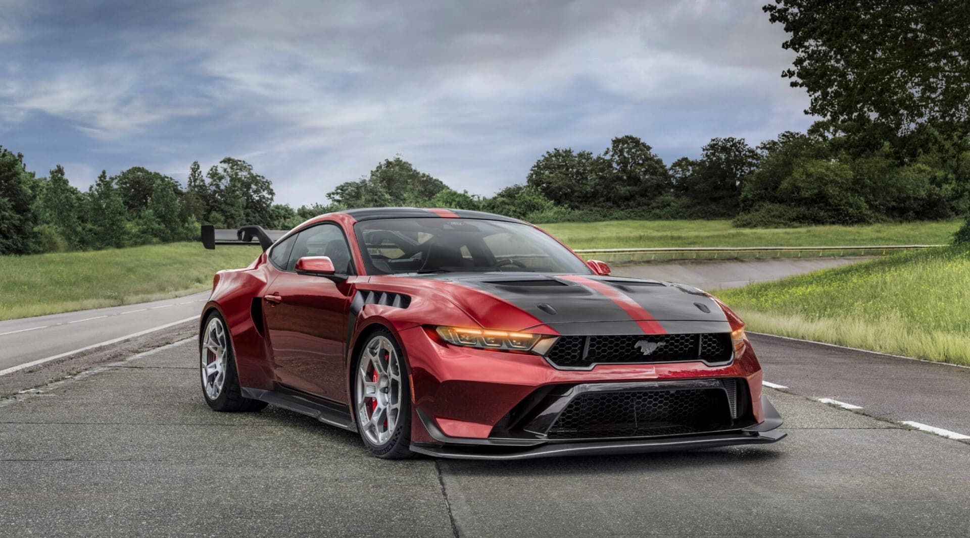 Ford reopens Mustang GTD orders in Europe: 500 cars, no plate promise