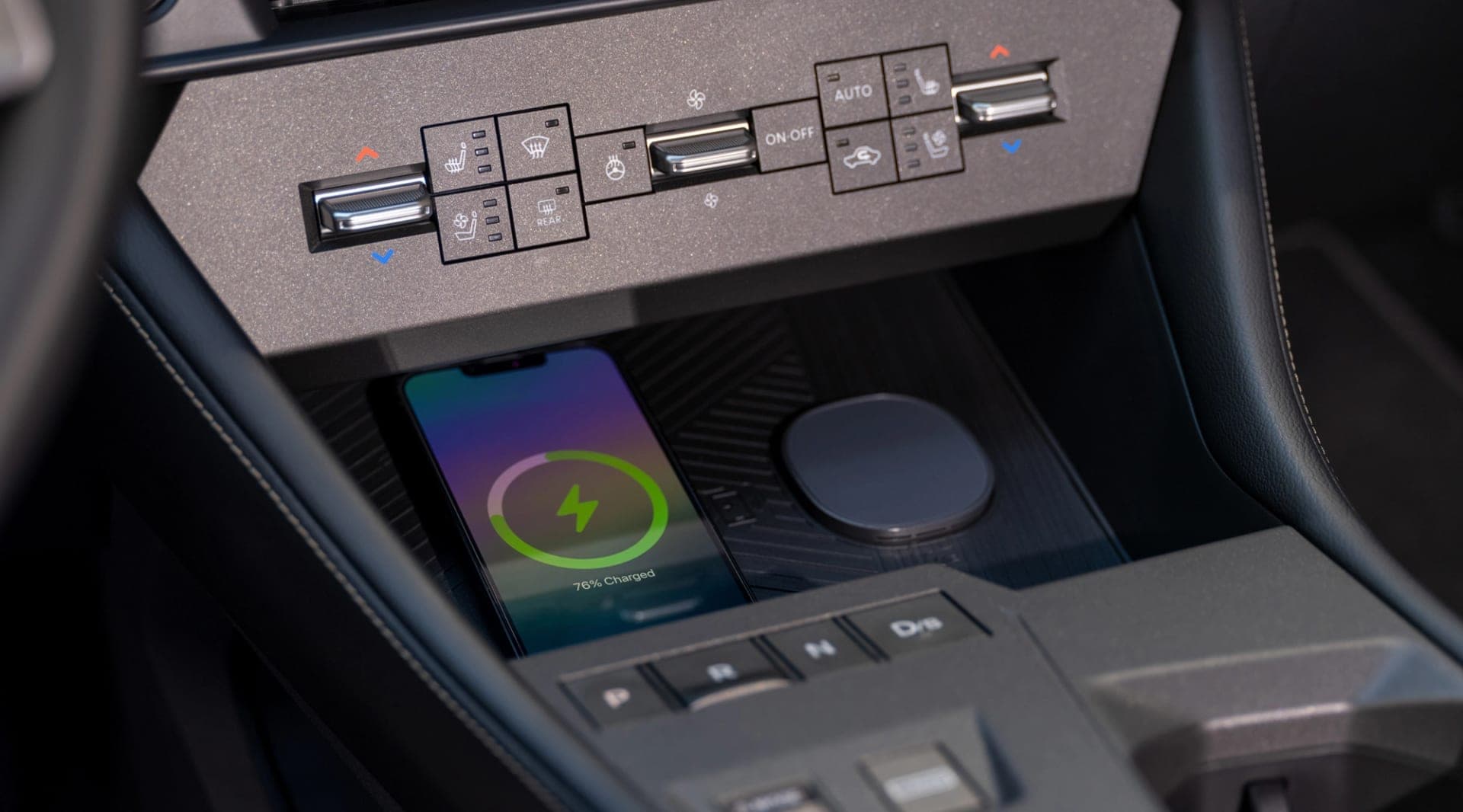 Nissan drops piano-black trim and chrome because owners hated both