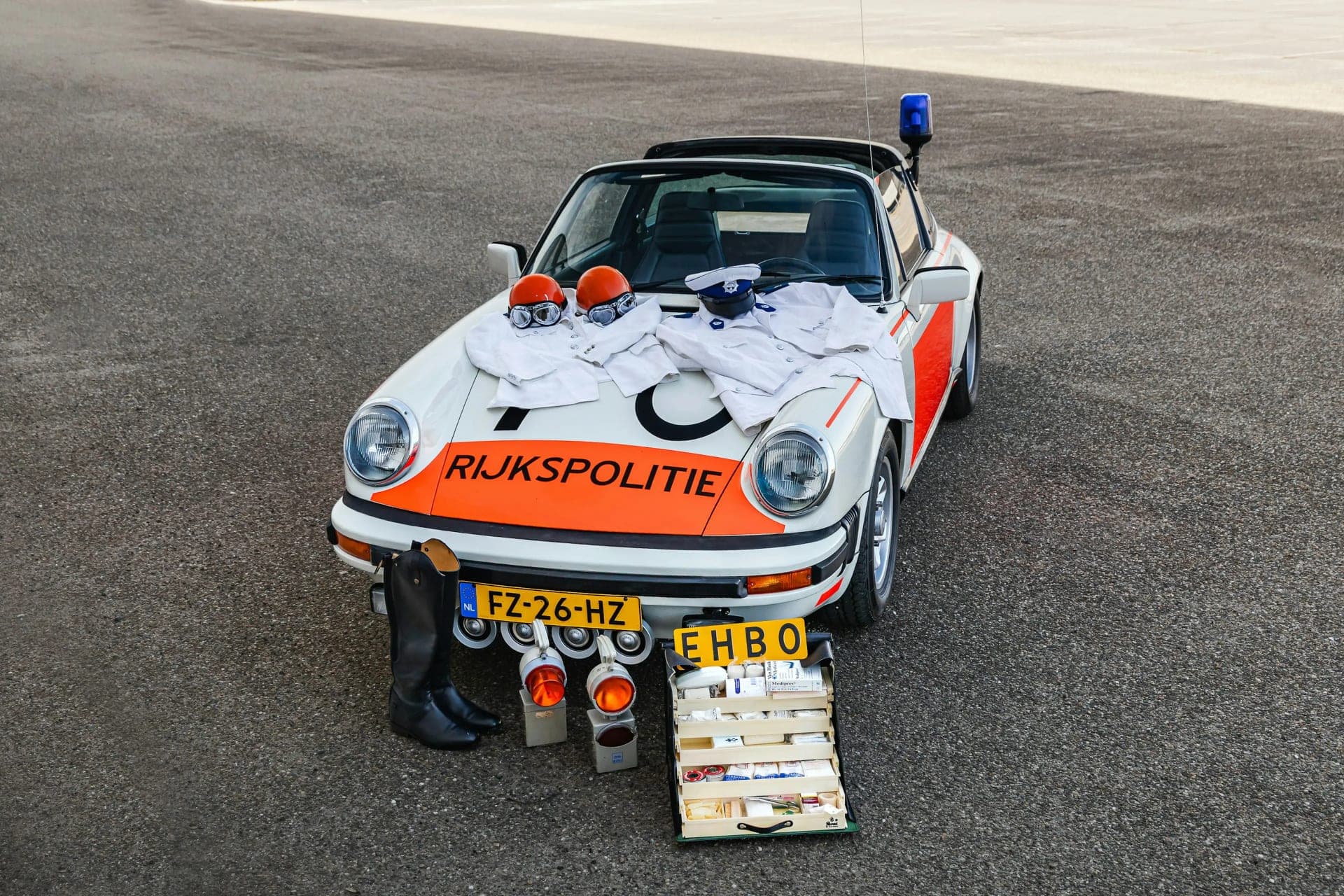 Rijkspolitie Porsche 911 SC heads to auction after a $252,000 record