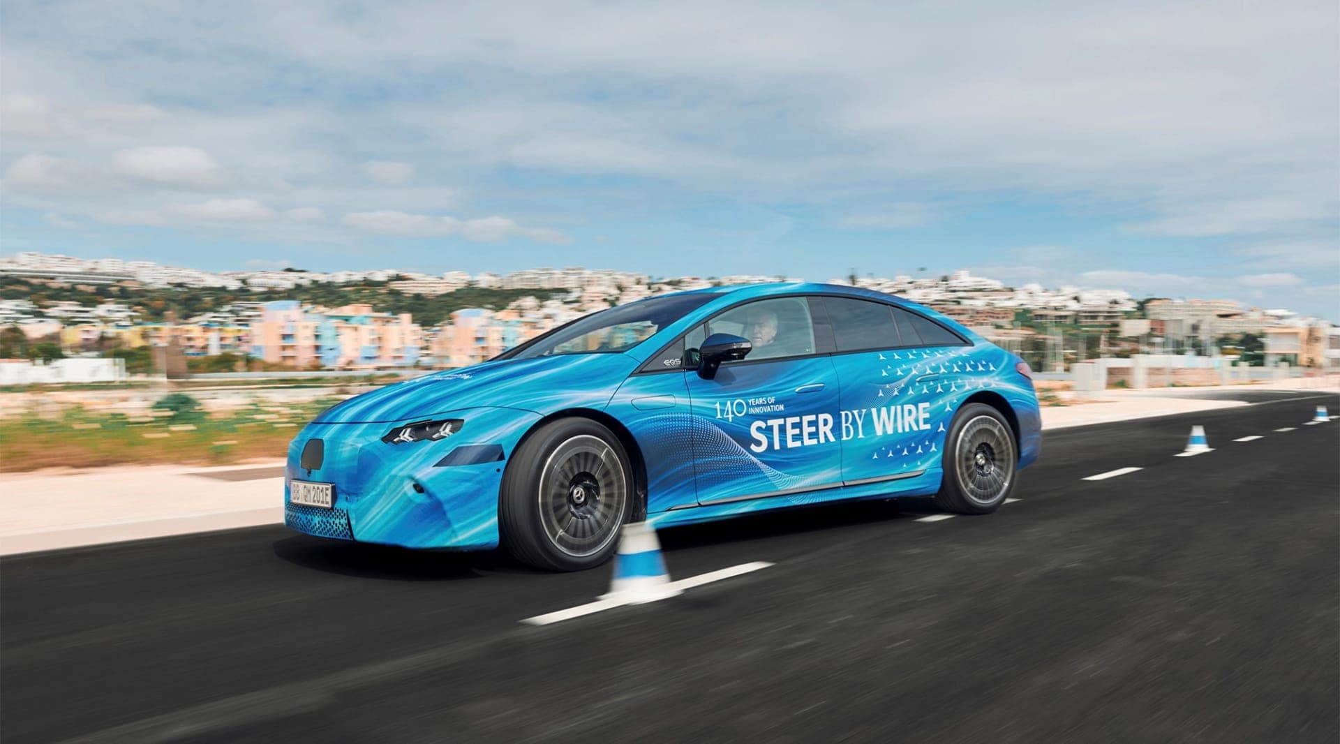 Mercedes EQS steer-by-wire costs €2,975, 30 years after the F200