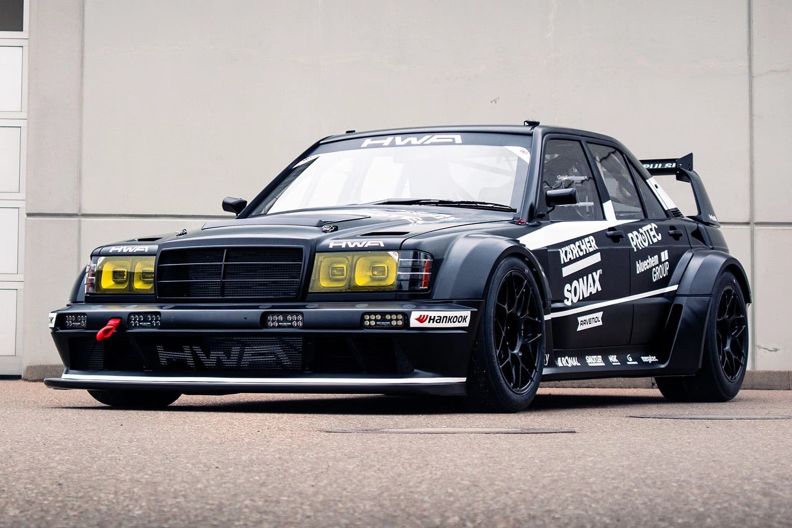 First Look: HWA EVO.R maakt zich klaar voor Nürburgring 24h, het 190E-monster is terug