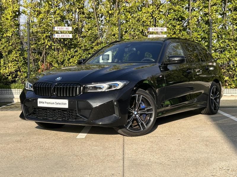 BMW 330e xDrive Touring