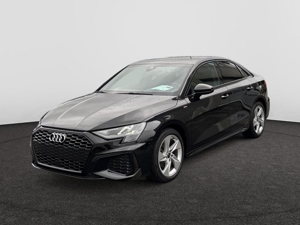 AUDI A3 Sedan