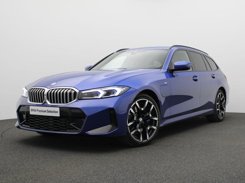 BMW 330e Touring