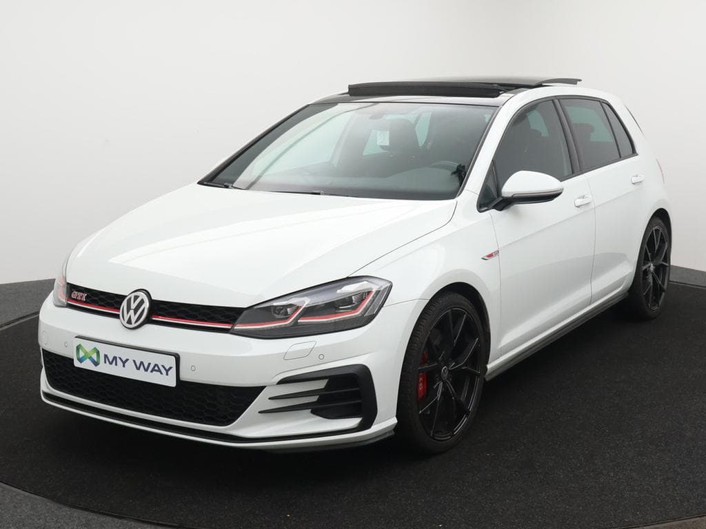VOLKSWAGEN Golf VII GTI