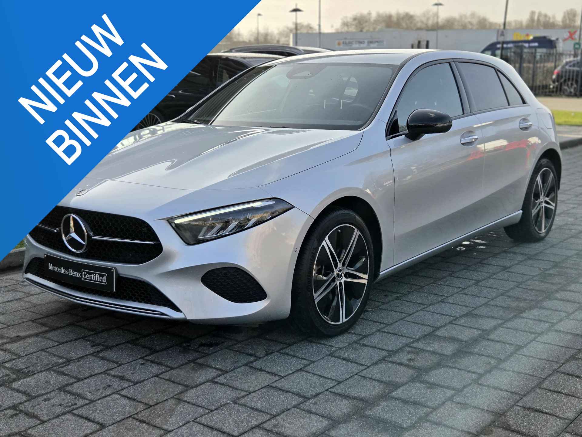 Mercedes A 250 e Luxury Line