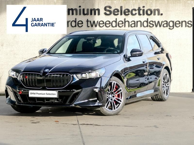 BMW 550e xDrive Touring