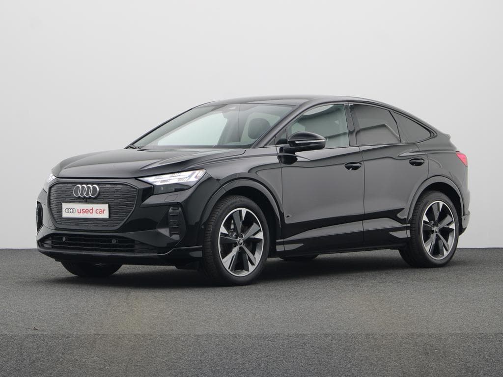 AUDI Q4 Sportback e-tron