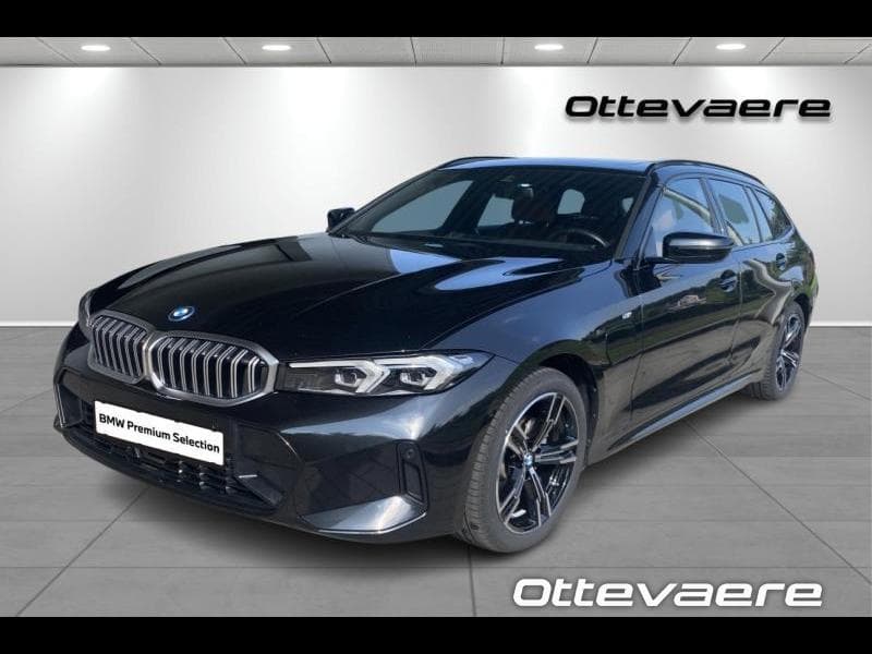 BMW 330e xDrive Touring