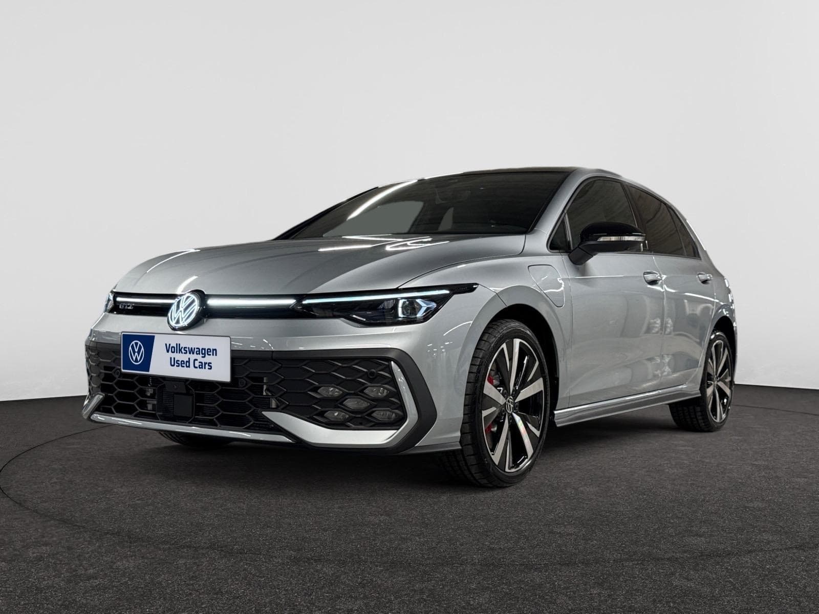 VOLKSWAGEN Golf VIII GTE