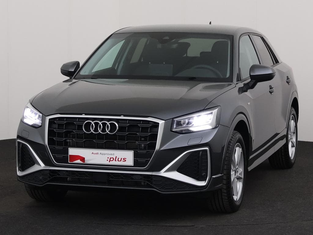 AUDI Q2