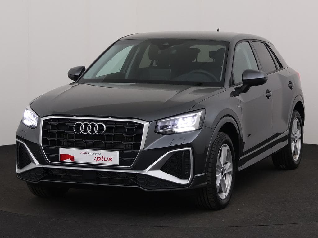 AUDI Q2
