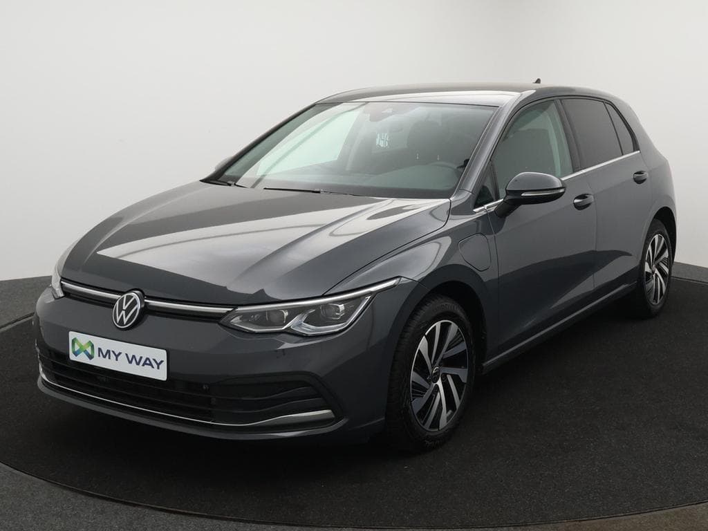 VOLKSWAGEN Golf VIII eHybrid