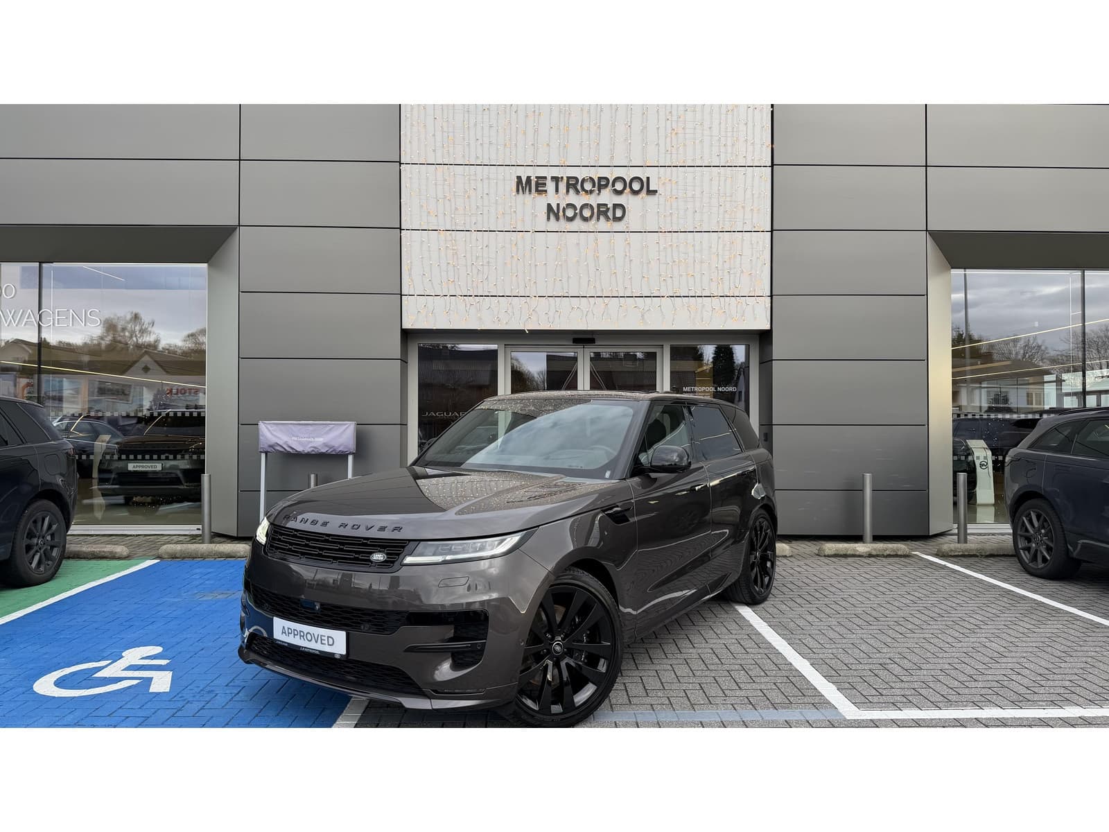 Land Rover New Range Rover Sport