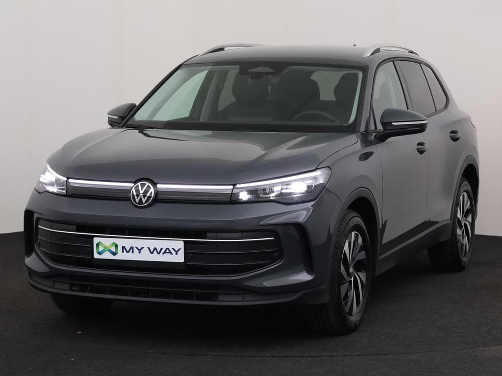 VOLKSWAGEN Tiguan