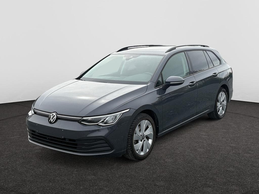 VOLKSWAGEN Golf VIII SW