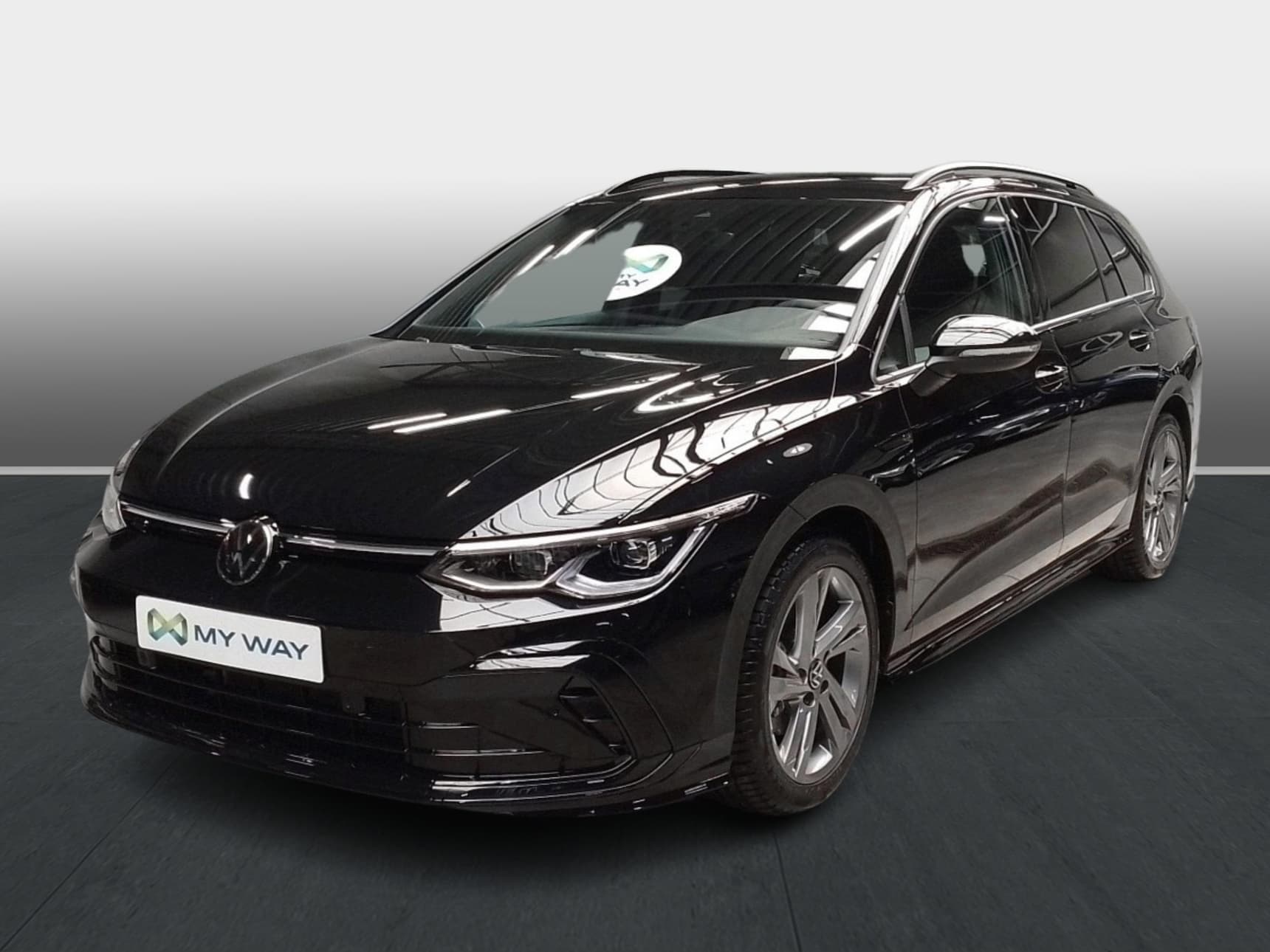 VOLKSWAGEN Golf VIII SW