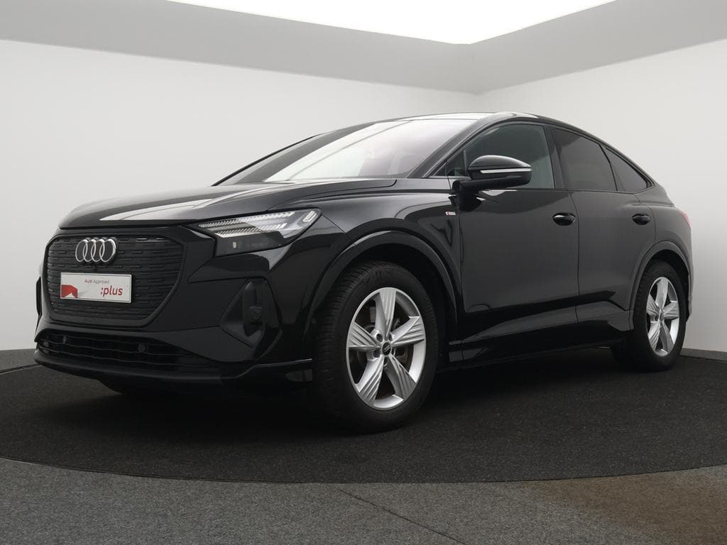 AUDI Q4 Sportback e-tron