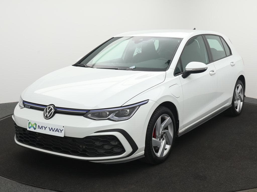 VOLKSWAGEN Golf VIII GTE