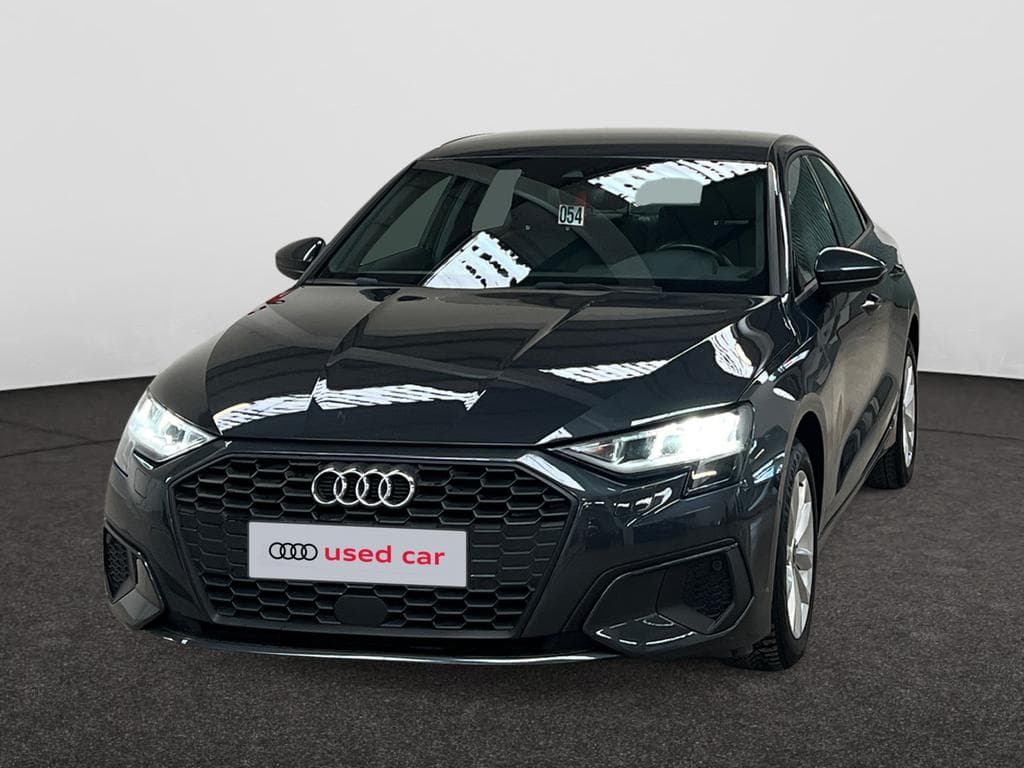 AUDI A3 Sedan
