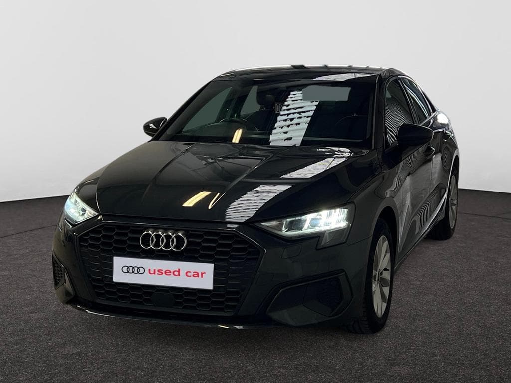 AUDI A3 Sedan