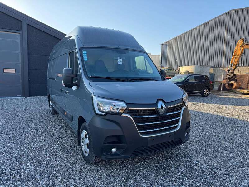 Renault - Master