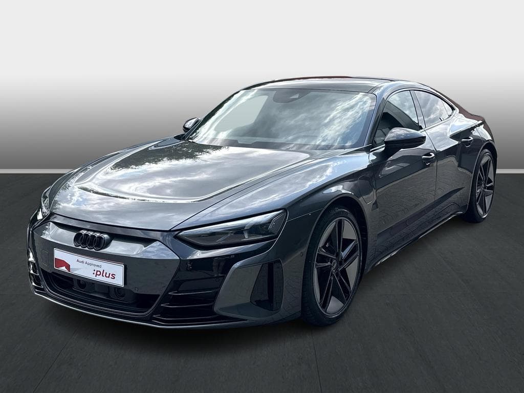AUDI E-tron GT