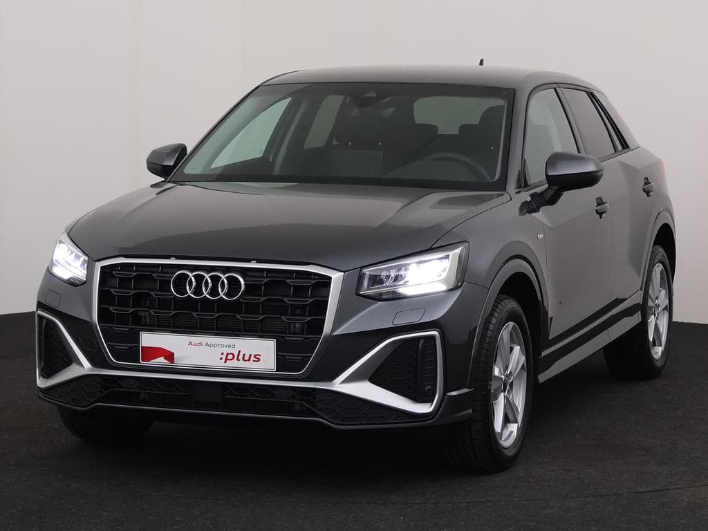 AUDI Q2