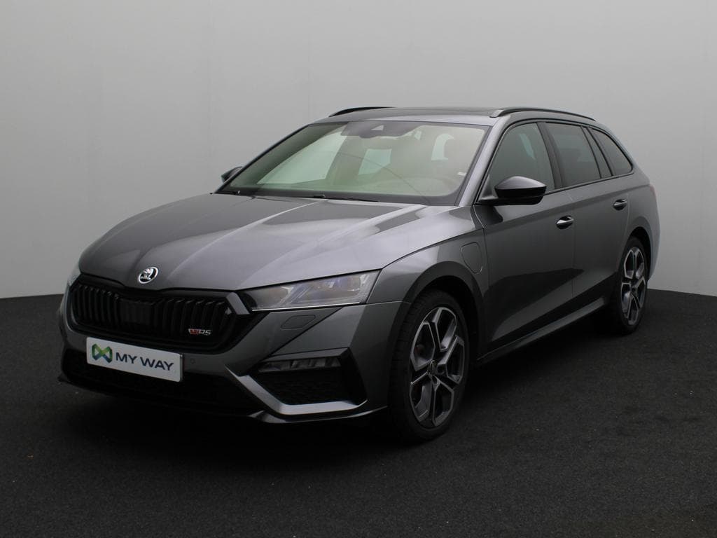 SKODA Octavia Combi RS PHEV