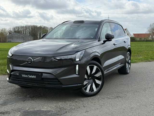 Volvo EX90